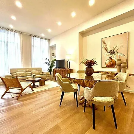 Coeur De Lille- 2 Ideal Famille Apartmanhotel 3*
